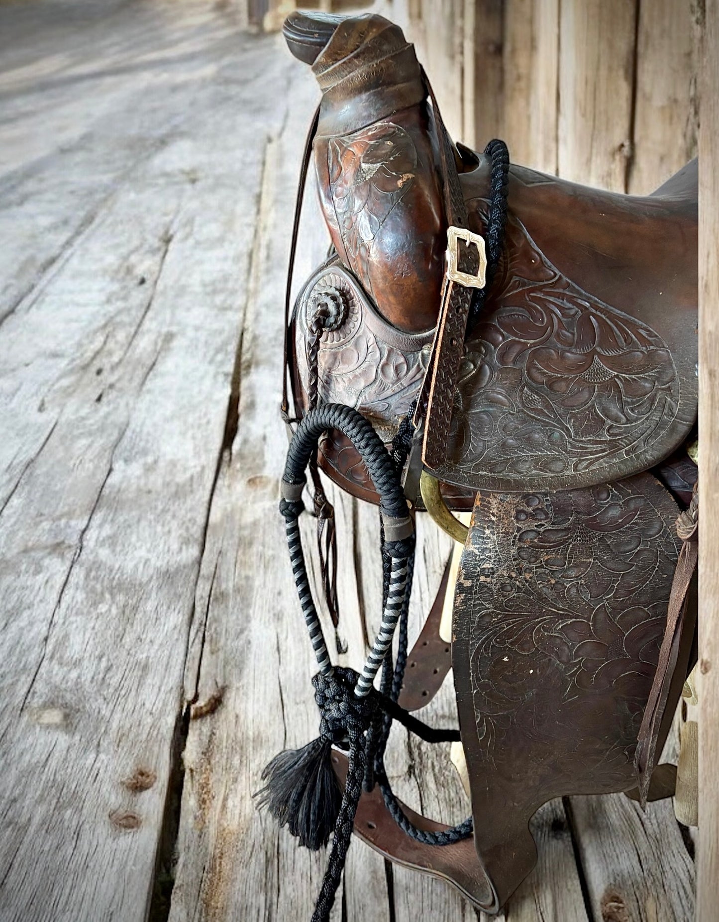 Lariat Hackamore and Mecate with Hanger - Fits most Horses - Braided Core - Grey and Black