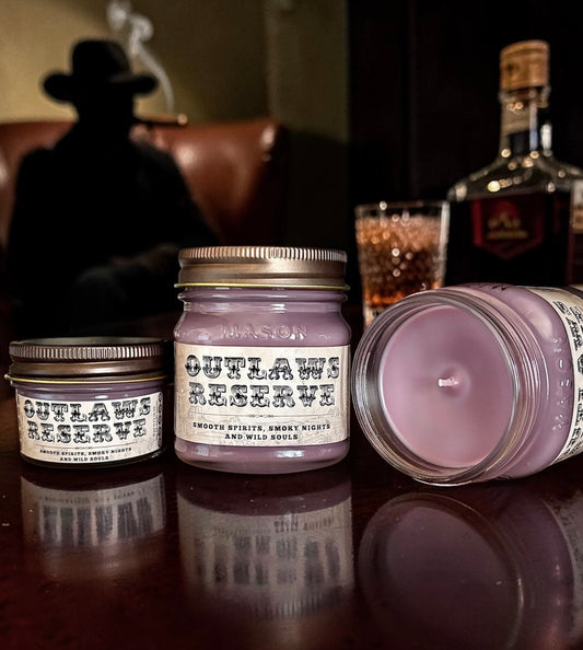 Outlaws Reserve Candle(Cognac and Cigars Scent)