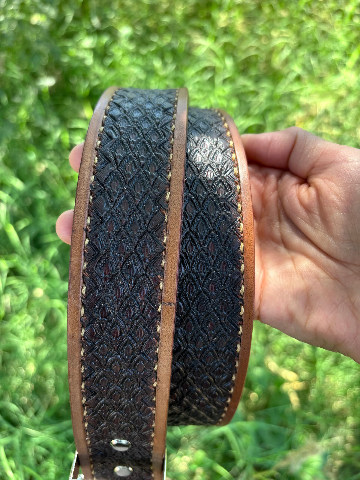 PERSONALIZE! Handmade Leather Belt with Buckle - Dragon Scale Pattern